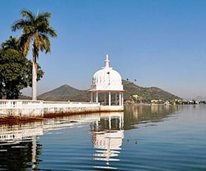 Fateh Sagar Lake